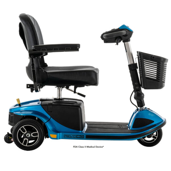 Revo™ 2.0 3 Wheel - Image 2